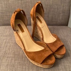 Tan Wedges